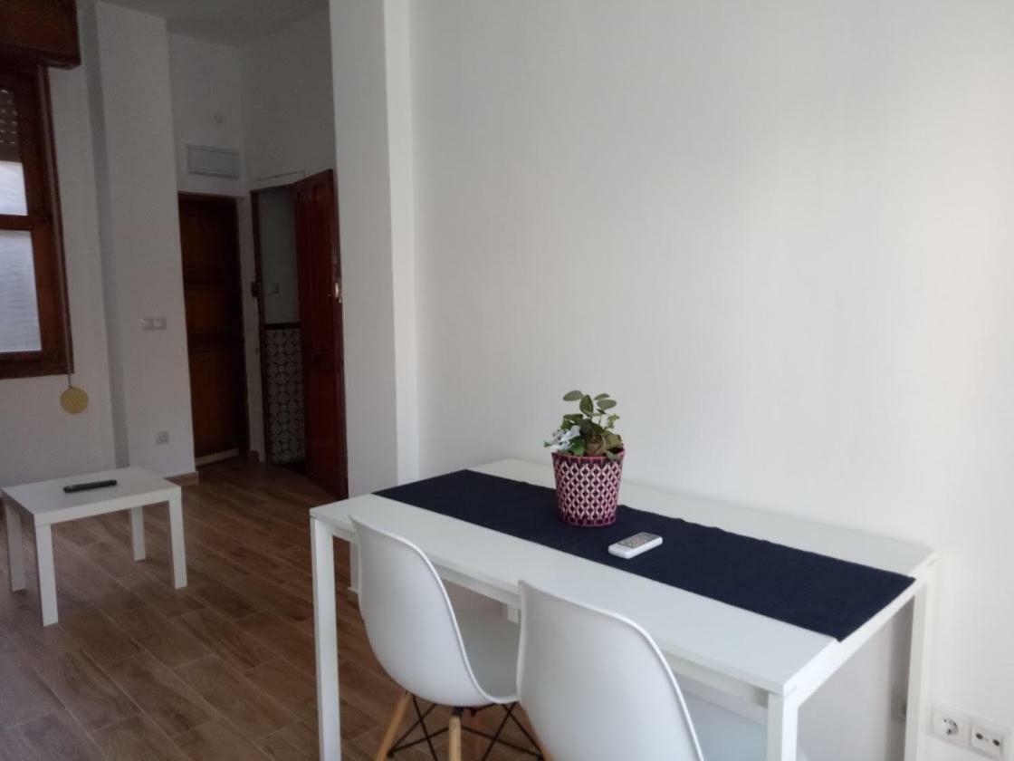 Appartement Sofia'S Flat à Valence Extérieur photo