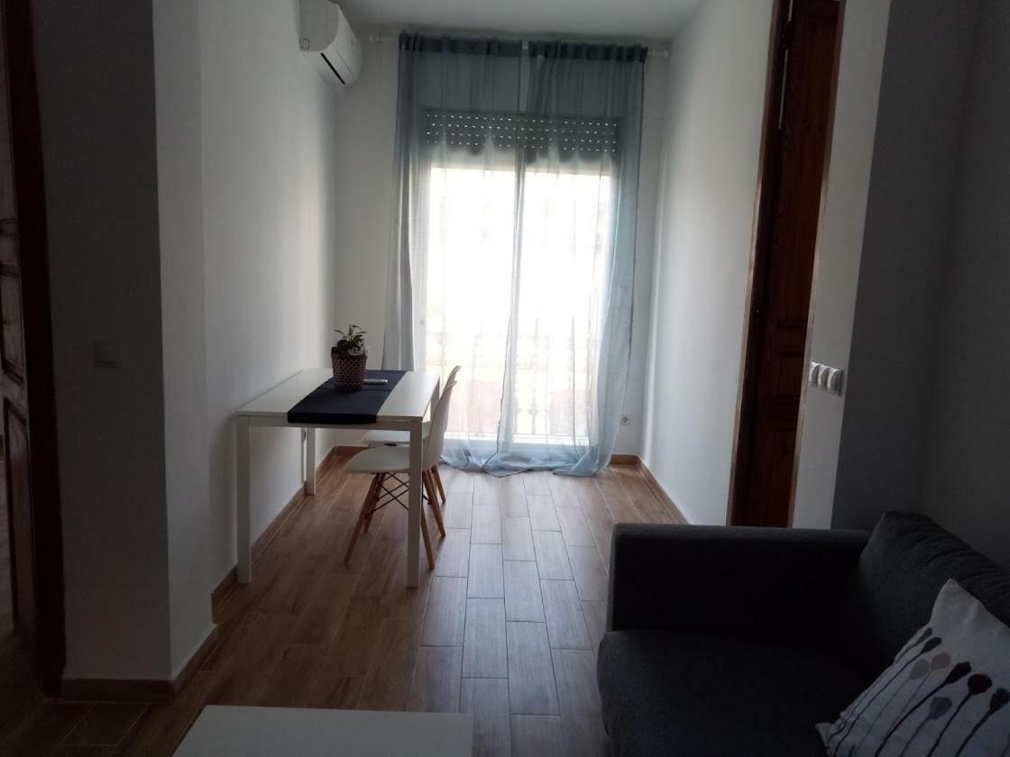 Appartement Sofia'S Flat à Valence Extérieur photo